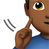 dove man: donkergetinte huidskleur