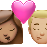 kus: vrouw, man, getinte huidskleur, lichtgetinte huidskleur