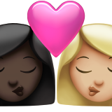 kus: vrouw, vrouw, donkere huidskleur, lichtgetinte huidskleur