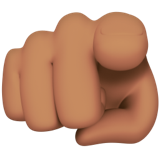 wijsvinger die naar de kijker wijst: getinte huidskleur