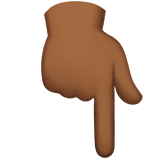 achterkant van hand met omlaag wijzende wijsvinger: donkergetinte huidskleur