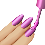 nagellak: lichtgetinte huidskleur