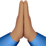 gevouwen handen: getinte huidskleur