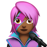 zangeres: donkergetinte huidskleur