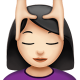 vrouw die hoofdmassage krijgt: lichte huidskleur