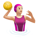 vrouw die waterpolo speelt: lichte huidskleur