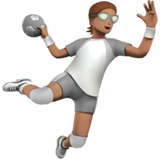 persoon die handbal speelt: getinte huidskleur